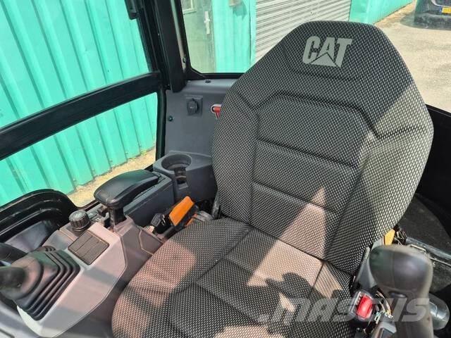 CAT 301.8 Мини-экскаваторы