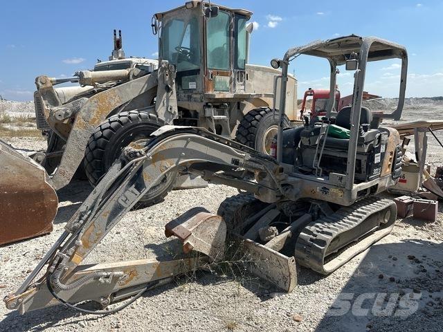 CAT 302.5 Гусеничные экскаваторы