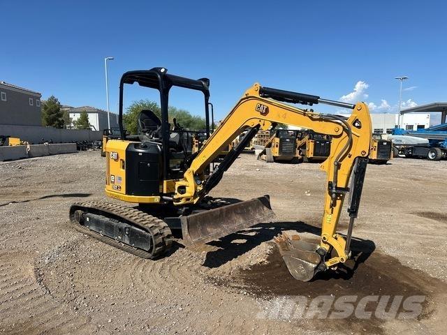 CAT 302.7 Гусеничные экскаваторы