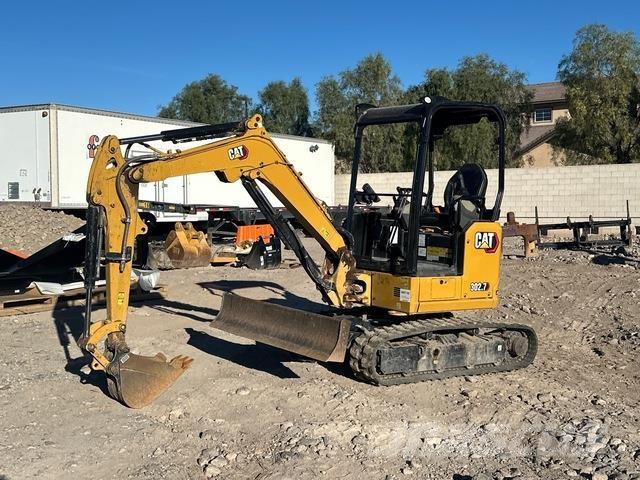CAT 302.7 CR Гусеничные экскаваторы