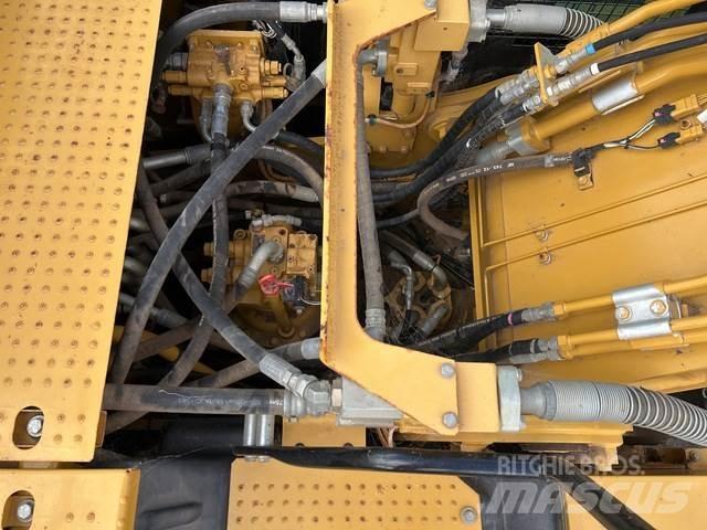 CAT 320 Гусеничные экскаваторы