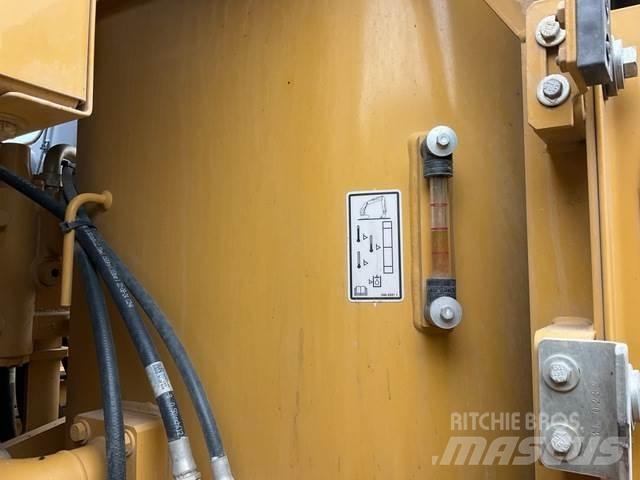 CAT 320GX Гусеничные экскаваторы