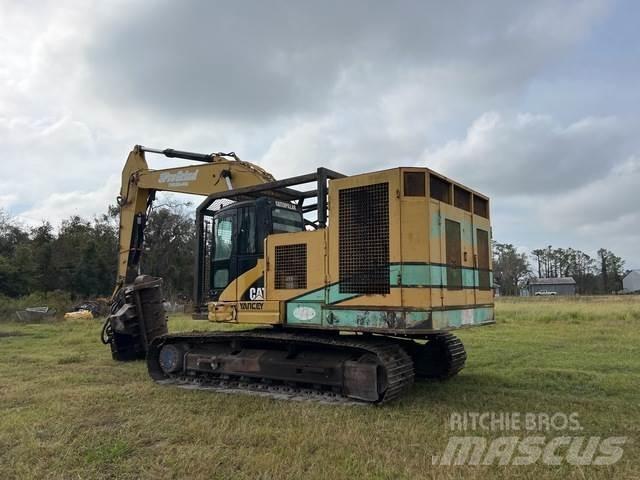 CAT 321D Гусеничные экскаваторы