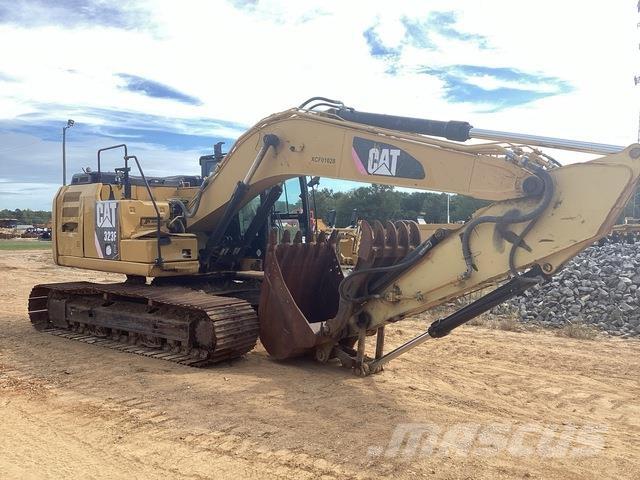CAT 323FL Гусеничные экскаваторы