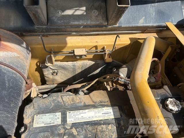 CAT 336DL Гусеничные экскаваторы
