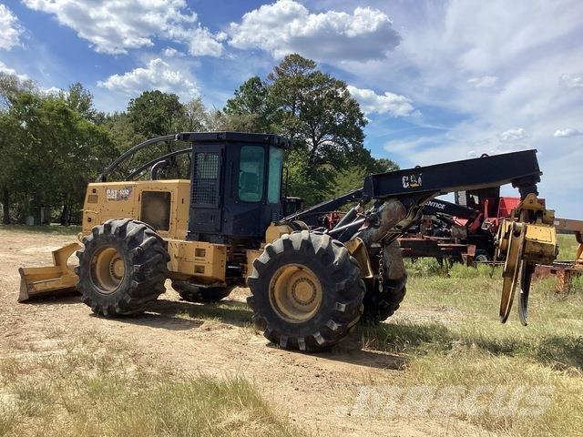 CAT 525D Трелевочные трактора