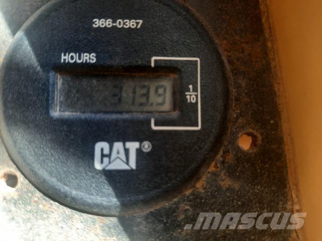 CAT 572G Трубоукладчики