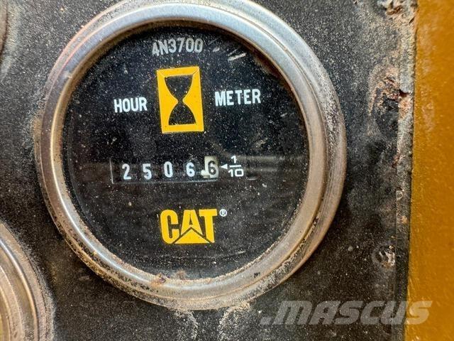 CAT 583H Трубоукладчики