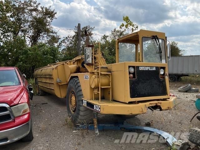 CAT 613C Поливочные машины