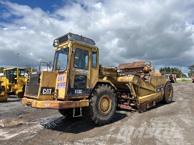 CAT 613C Скреперы