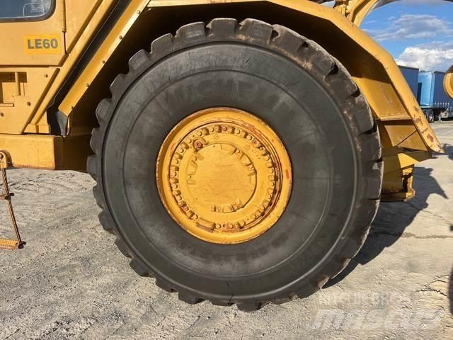 CAT 621G Скреперы