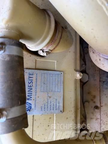 CAT 633E Скреперы