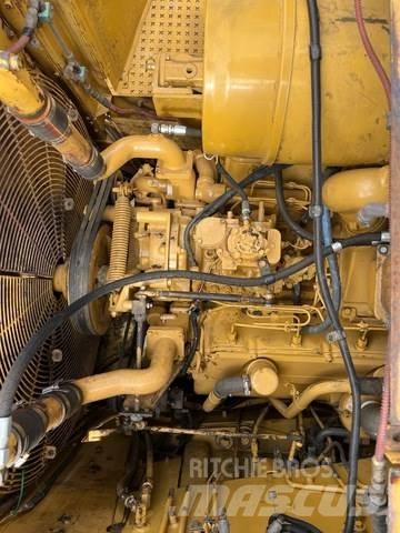 CAT 633E Скреперы