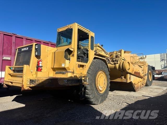 CAT 651B Поливочные машины