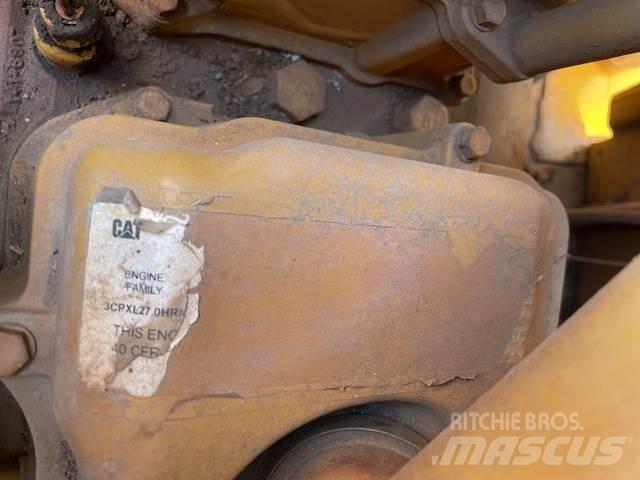CAT 651E Скреперы