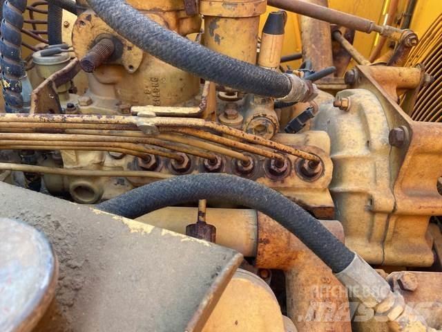 CAT 651E Скреперы