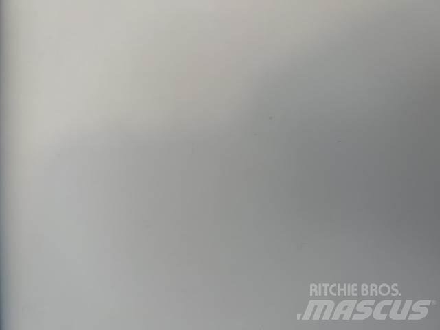 CAT 657E Коммерческий транспорт - Другие