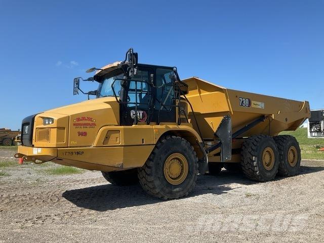CAT 730 Шарнирно-сочленённые самосвалы