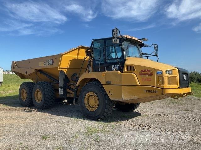 CAT 730 Шарнирно-сочленённые самосвалы