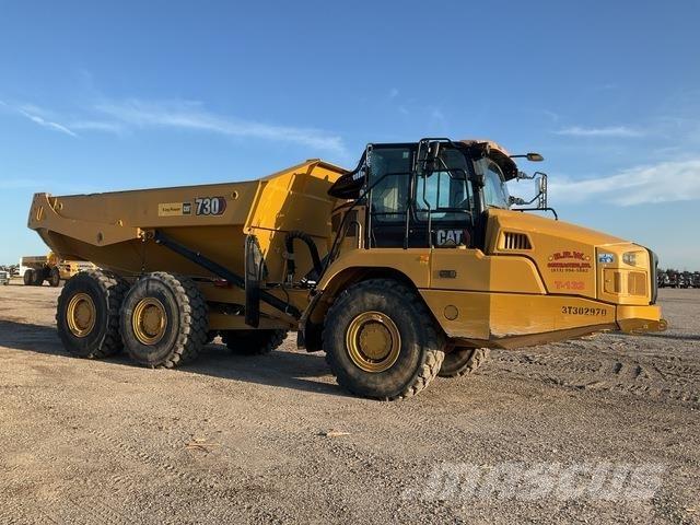CAT 730 Шарнирно-сочленённые самосвалы