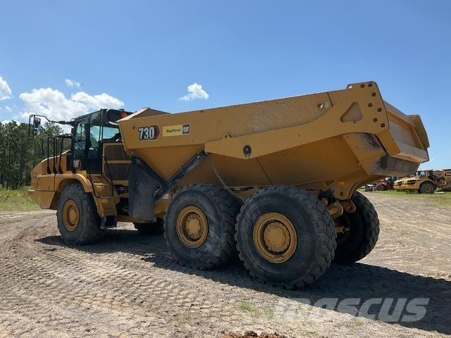CAT 730 Шарнирно-сочленённые самосвалы