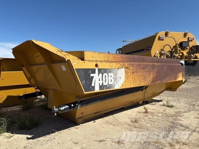 CAT 740B Коммерческий транспорт - Другие