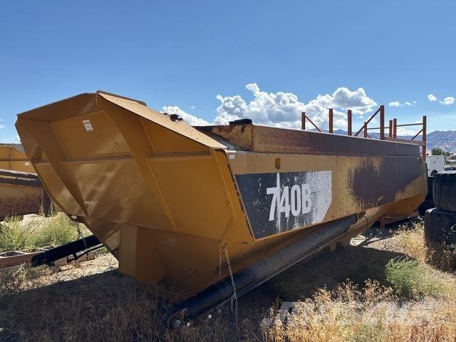 CAT 740B Коммерческий транспорт - Другие