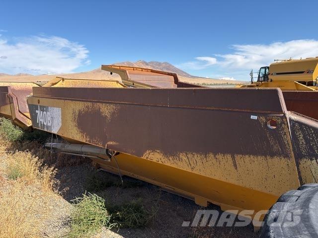 CAT 740B Коммерческий транспорт - Другие