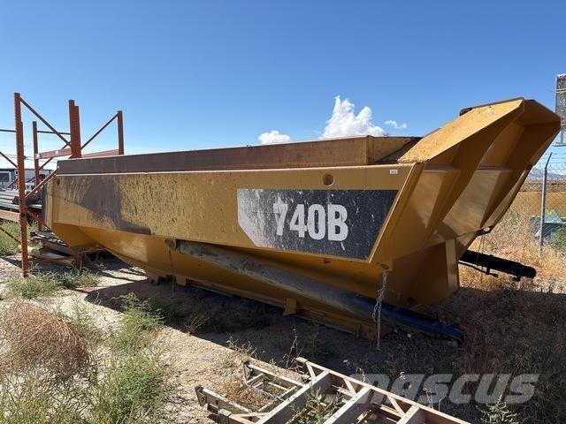 CAT 740B Коммерческий транспорт - Другие