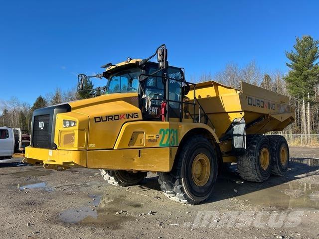 CAT 740GC Шарнирно-сочленённые самосвалы
