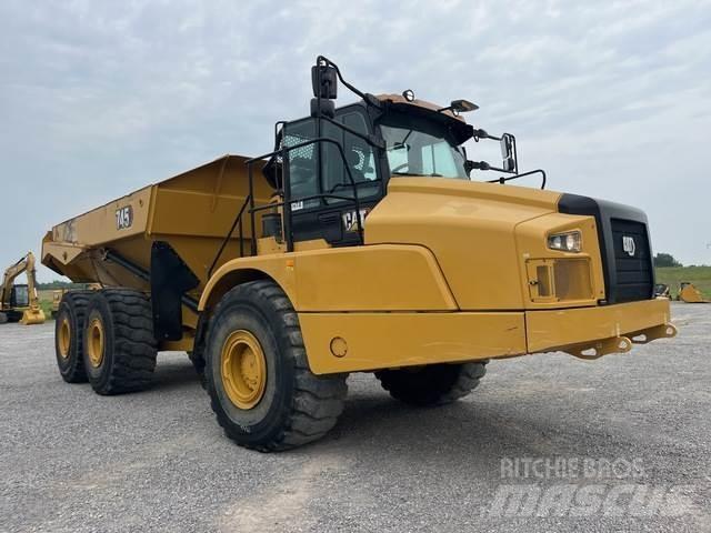 CAT 745 Шарнирно-сочленённые самосвалы