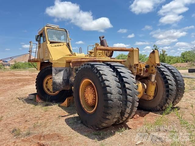 CAT 768C Шарнирно-сочленённые самосвалы