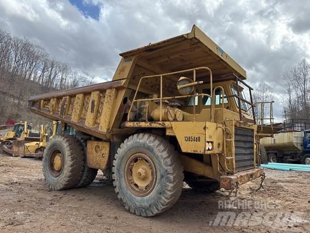 CAT 769C Шарнирно-сочленённые самосвалы