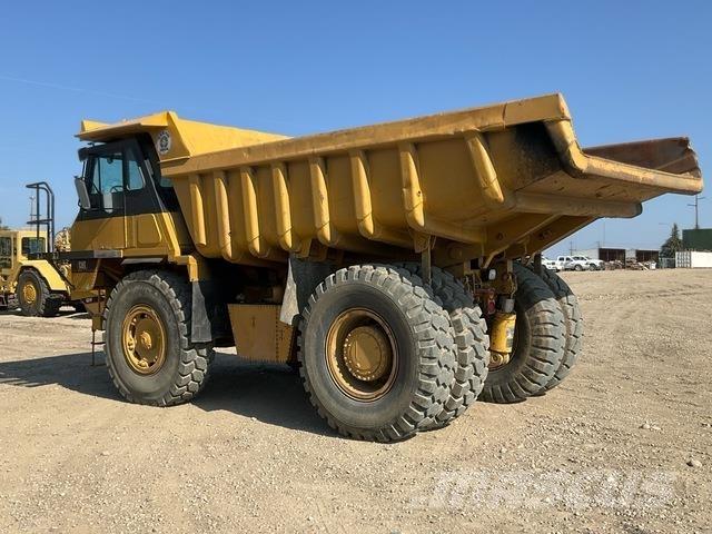 CAT 769C Шарнирно-сочленённые самосвалы