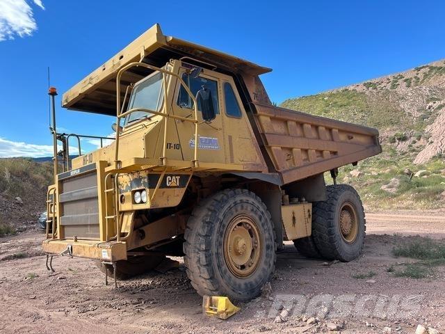 CAT 769C Шарнирно-сочленённые самосвалы
