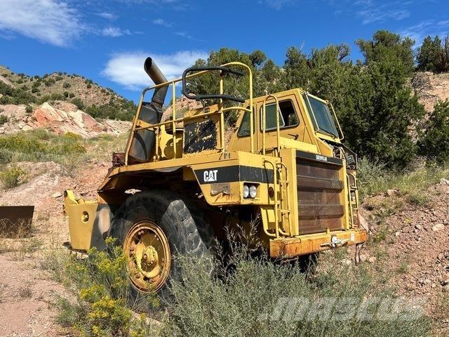 CAT 769C Шарнирно-сочленённые самосвалы