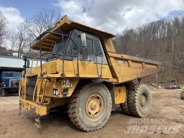 CAT 769D Шарнирно-сочленённые самосвалы