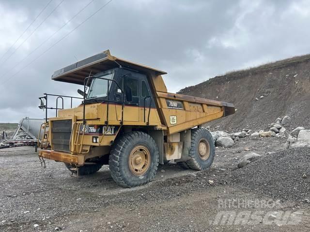 CAT 769D Шарнирно-сочленённые самосвалы