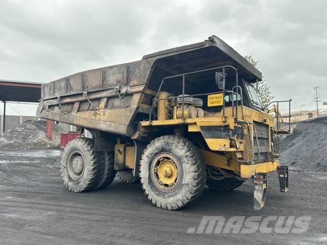 CAT 769D Шарнирно-сочленённые самосвалы