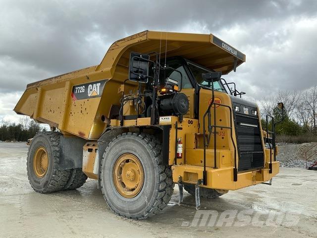 CAT 772G Шарнирно-сочленённые самосвалы