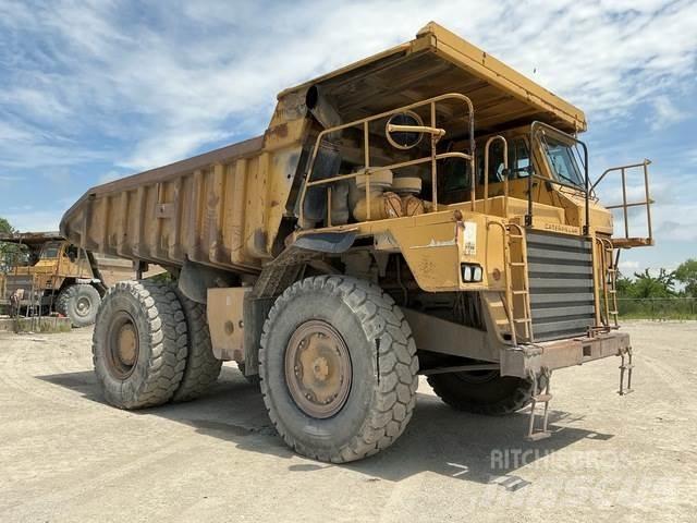 CAT 773B Шарнирно-сочленённые самосвалы