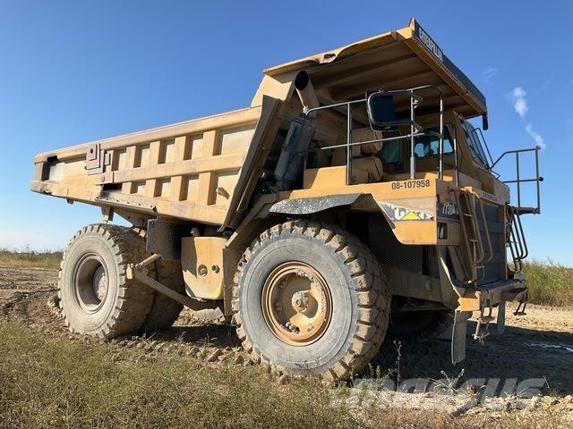 CAT 773B Шарнирно-сочленённые самосвалы