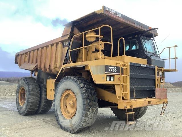 CAT 773B Шарнирно-сочленённые самосвалы