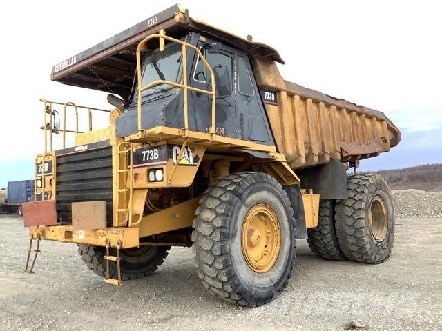 CAT 773B Шарнирно-сочленённые самосвалы
