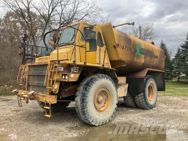 CAT 773B Поливочные машины