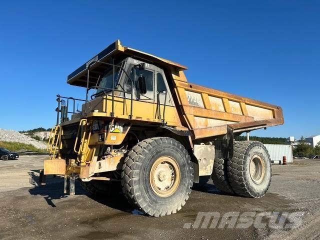 CAT 773D Шарнирно-сочленённые самосвалы