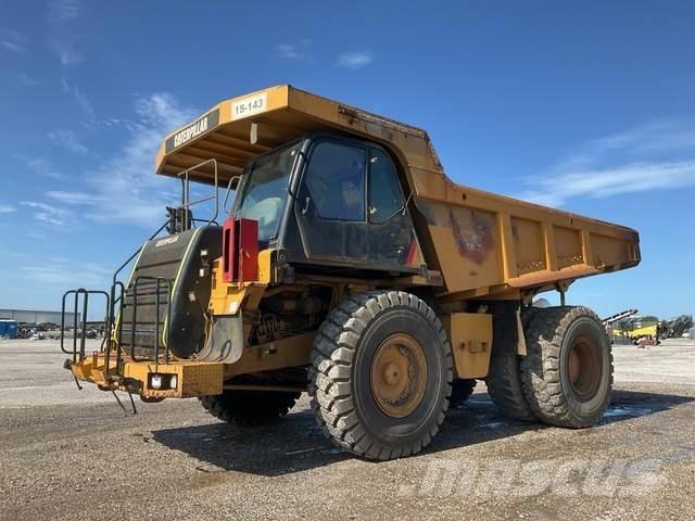 CAT 773F Шарнирно-сочленённые самосвалы