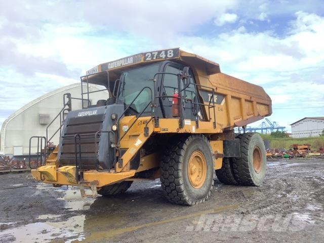 CAT 773F Шарнирно-сочленённые самосвалы