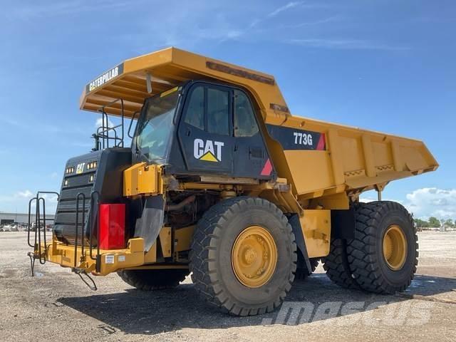 CAT 773G Шарнирно-сочленённые самосвалы