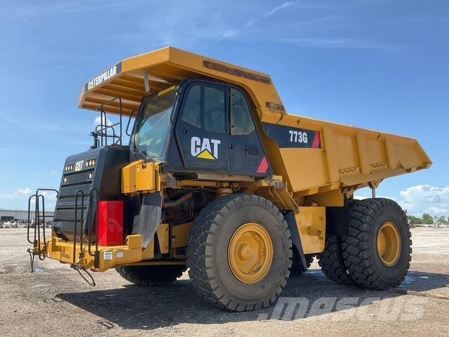 CAT 773G Шарнирно-сочленённые самосвалы